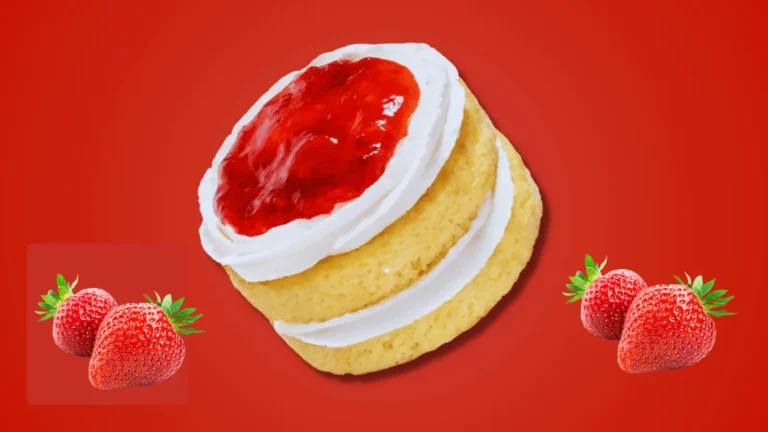 strawberry cake crumbl cookie